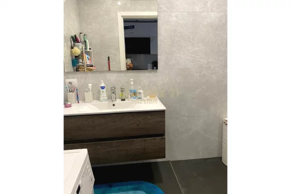 Shtepi me qera Apartament ne Tirane, 1+1, Mobilimi E mobiluar, Pagesa 900  Euro.