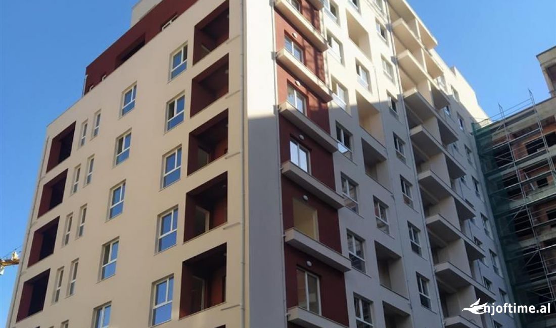 Appartamento in vendita a Tirana 2+1, Vuoto