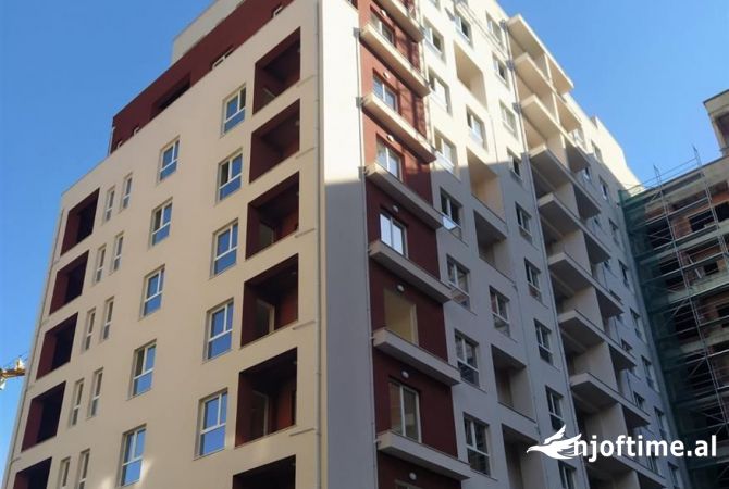 Shitet apartament 2+1 Tek Rruga Dritan Hoxha(Kompleksi Aura)