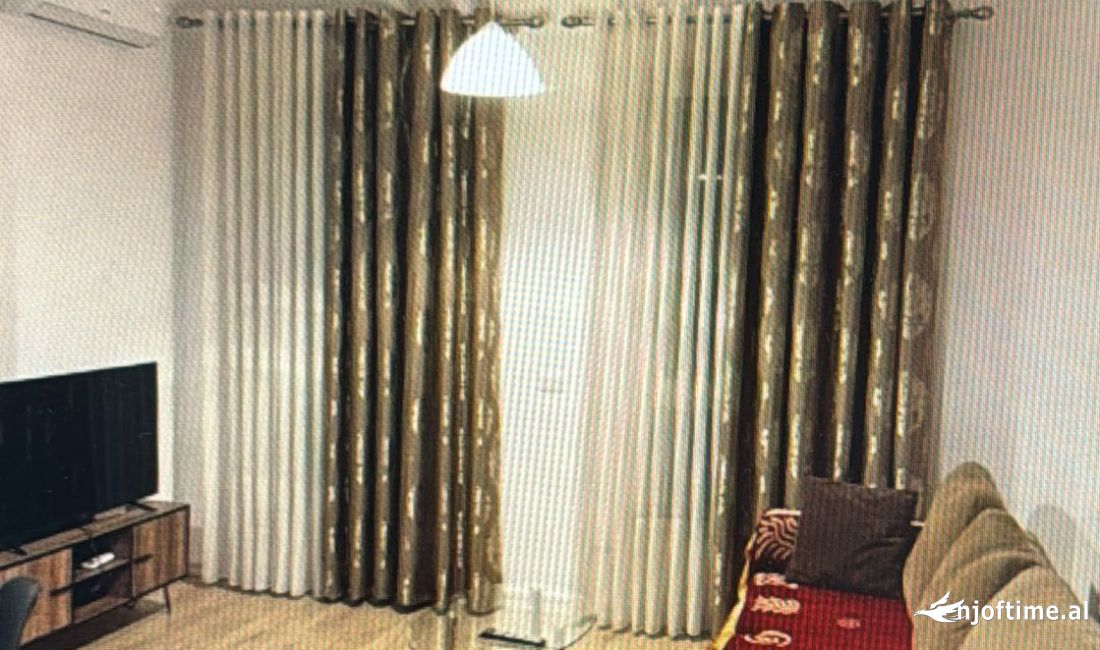 Shtepi ne shitje Apartament ne Tirane, 1+1, Mobilimi E mobiluar, Pagesa 140,000  Euro.