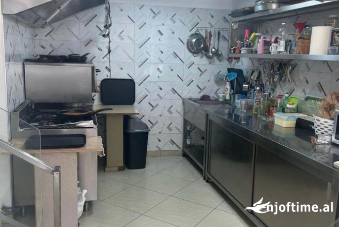 Ambient biznesi ne shitje 2+1 ne Tirane - 15,000 Euro