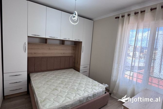 Jepet me qera apartament 2+1 ne Selit.