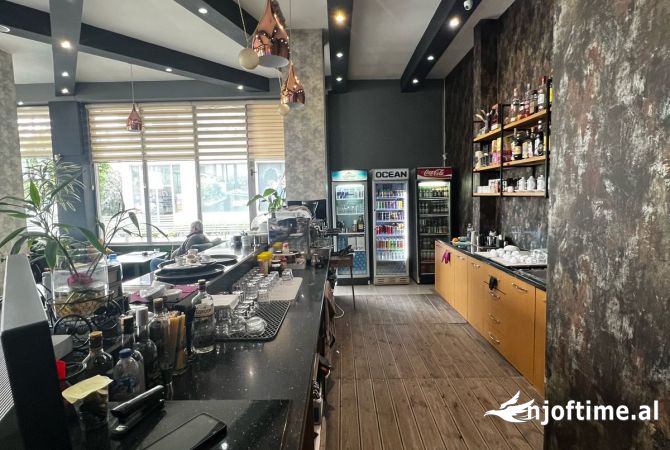Shitet Lokal(Ambient) ne Durres. 700.000 euro