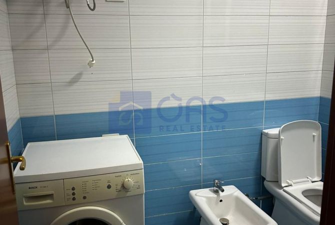 Shtepi me qera Apartament ne Tirane, 1+1, Mobilimi E mobiluar, Pagesa 400  Euro.