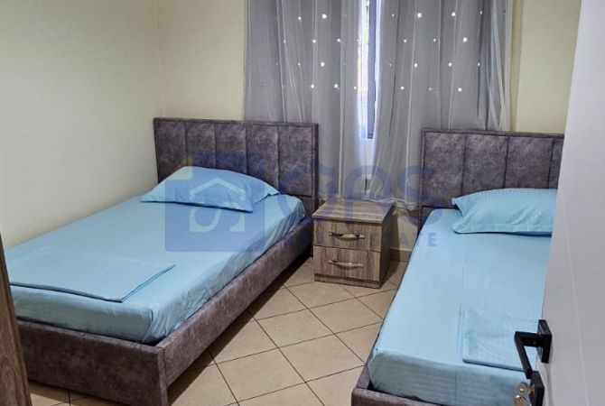 Jepet me qera apartament 2+1 ne Porcelan