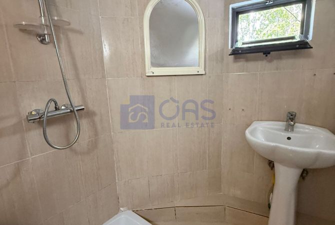Shtepi me qera Apartament ne Tirane, Garsoniere, Mobilimi E mobiluar, Pagesa 390  Euro.