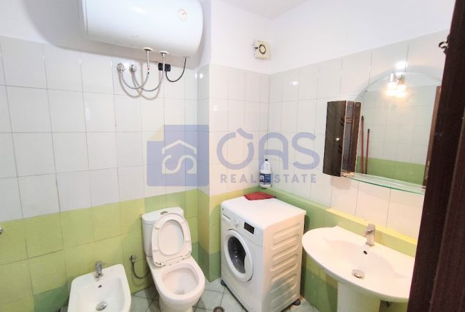 Shtepi me qera Apartament ne Tirane, 2+1, Mobilimi E mobiluar, Pagesa 500  Euro.