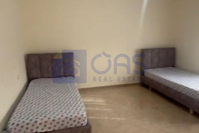 Shtepi me qera Apartament ne Tirane, 2+1, Mobilimi E mobiluar, Pagesa 300  Euro.