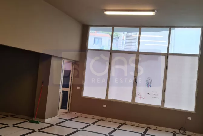 Business Property for Rent 1+1 in Tirana - 1,200 Euro