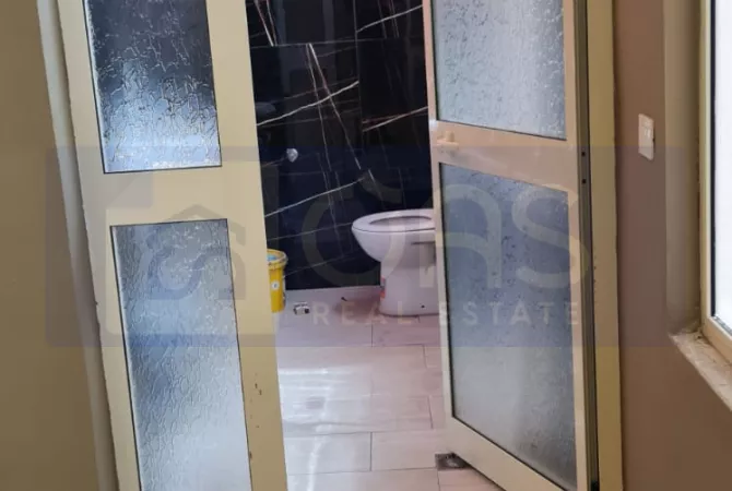 Jepet me qera ambient  OPEN SPACE - TEK Komuna e Parisit