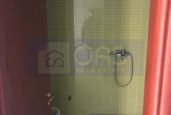 Shtepi me qera Apartament ne Tirane, 2+1, Mobilimi Bosh, pa mobiluar, Pagesa 600  Euro.