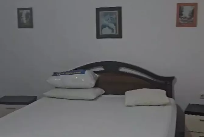 Jepet me qera shtepi 1+1 tek IshTregu Elektrik