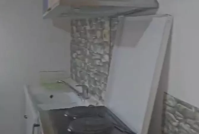 Shtepi me qera Apartament ne Tirane, 1+1, Mobilimi E mobiluar, Pagesa 400  Euro.