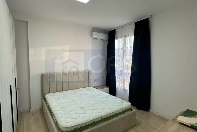 Shtepi me qera Apartament ne Tirane, 2+1, Mobilimi E mobiluar, Pagesa 65,000  Leke.