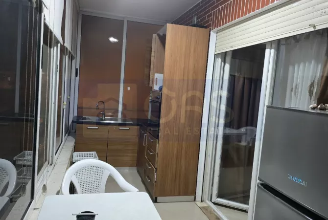Shtepi me qera Apartament ne Tirane, 2+1, Mobilimi E mobiluar, Pagesa 500  Euro.