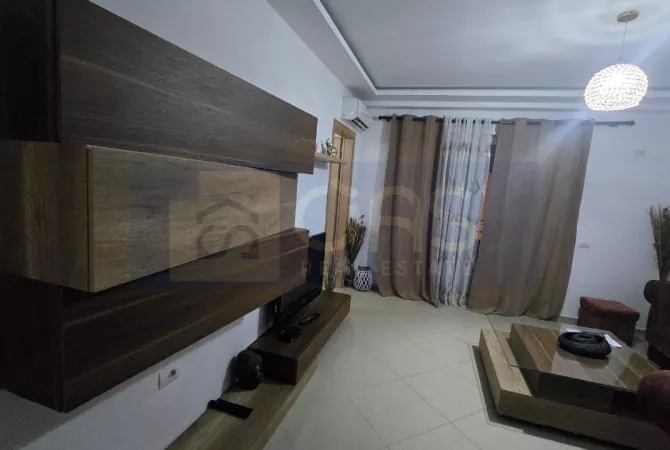 Jepet me qera Apartament 2+1 tek Kodra e Diellit