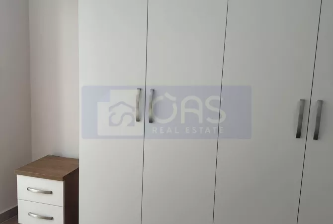 Shtepi me qera Apartament ne Tirane, 3+1, Mobilimi E mobiluar, Pagesa 700  Euro.