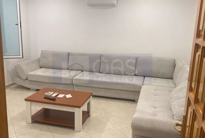 Shtepi me qera Apartament ne Tirane, 2+1, Mobilimi E mobiluar, Pagesa 500  Euro.
