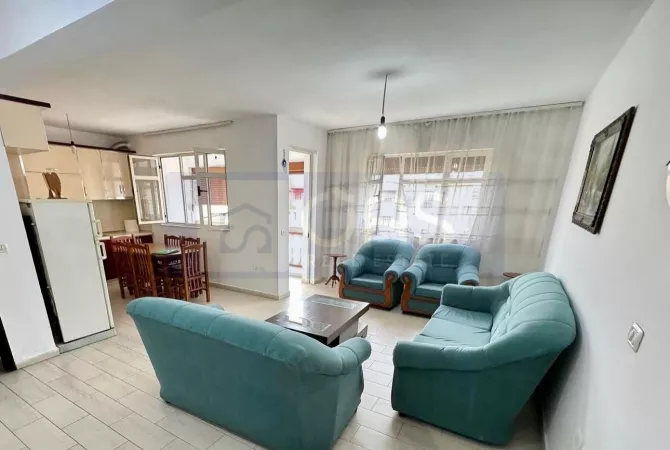 Jepet apartament me qera 2+1 tek kompleksi Malazjan, perballe CasaItalia ( kthesa e Kamzes)