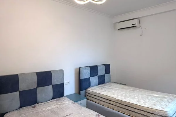 Shtepi me qera Apartament ne Tirane, 2+1, Mobilimi E mobiluar, Pagesa 800  Euro.