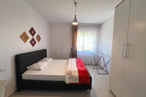 Shtepi me qera Apartament ne Tirane, 1+1, Mobilimi E mobiluar, Pagesa 500  Euro.