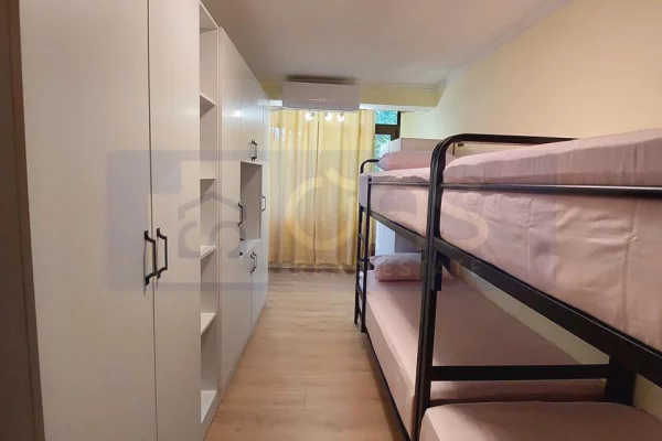 Shtepi ne shitje Apartament ne Tirane, 2+1, Mobilimi E mobiluar, Pagesa 283,000  Euro.
