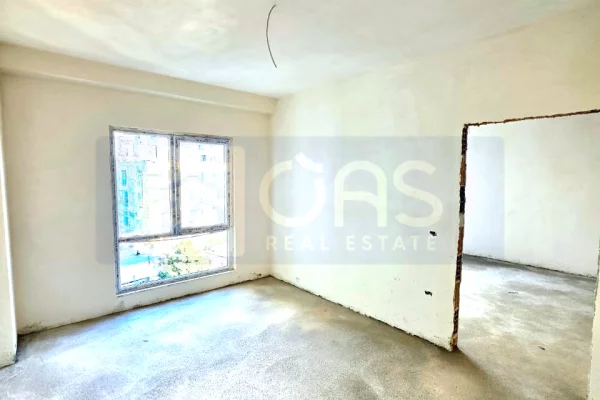 Appartamento in vendita a Tirana 1+1, Vuoto