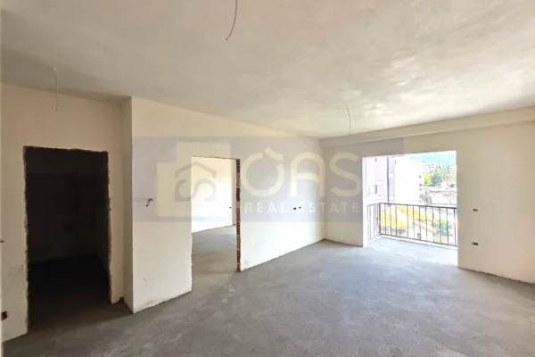 Appartamento in vendita a Tirana 1+1, Vuoto