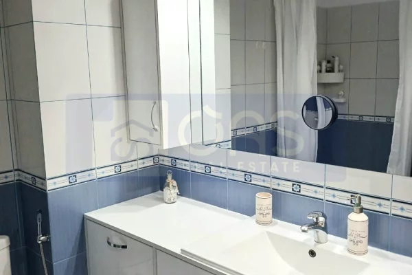 Shtepi me qera Apartament ne Tirane, 2+1, Mobilimi E mobiluar, Pagesa 500  Euro.