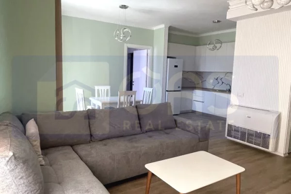 Shtepi me qera Apartament ne Tirane, 2+1, Mobilimi E mobiluar, Pagesa 1,150  Euro.