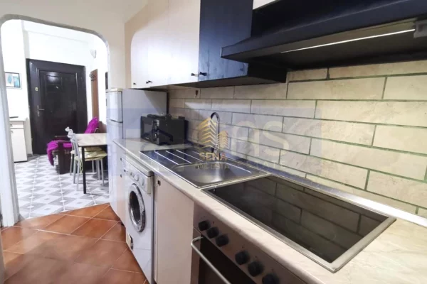 Shtepi me qera Apartament ne Tirane, 1+1, Mobilimi E mobiluar, Pagesa 450  Euro.