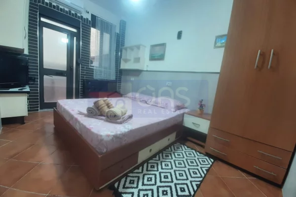 Shtepi me qera Apartament ne Tirane, 1+1, Mobilimi E mobiluar, Pagesa 450  Euro.