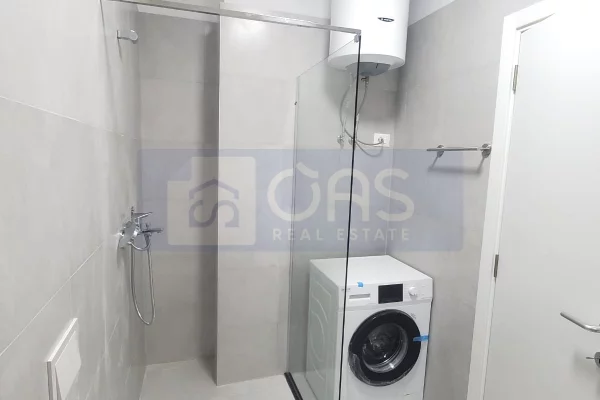 Shtepi me qera Apartament ne Tirane, 2+1, Mobilimi E mobiluar, Pagesa 1,300  Euro.