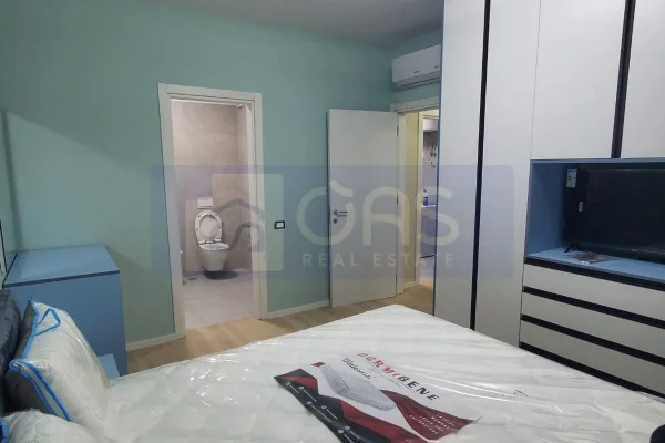Shtepi me qera Apartament ne Tirane, 2+1, Mobilimi E mobiluar, Pagesa 1,200  Euro.