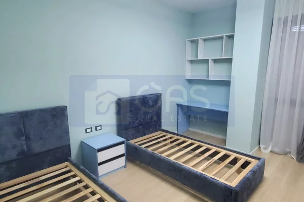 Shtepi me qera Apartament ne Tirane, 2+1, Mobilimi E mobiluar, Pagesa 1,200  Euro.