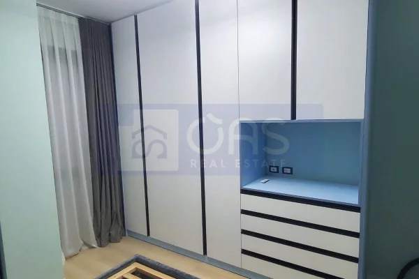 Shtepi me qera Apartament ne Tirane, 2+1, Mobilimi E mobiluar, Pagesa 1,200  Euro.