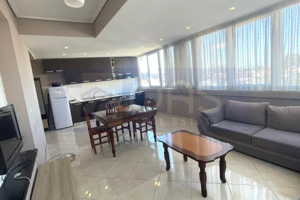 Shtepi ne shitje Apartament ne Tirane, 2+1, Mobilimi E mobiluar, Pagesa 183,000  Euro.