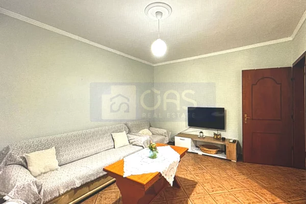 Shtepi me qera Apartament ne Tirane, 1+1, Mobilimi E mobiluar, Pagesa 50,000  Leke.