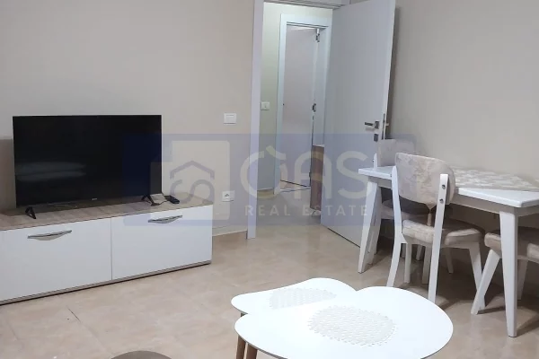 Jepet apartament 1+1 me qera  ne Komuna Parisit