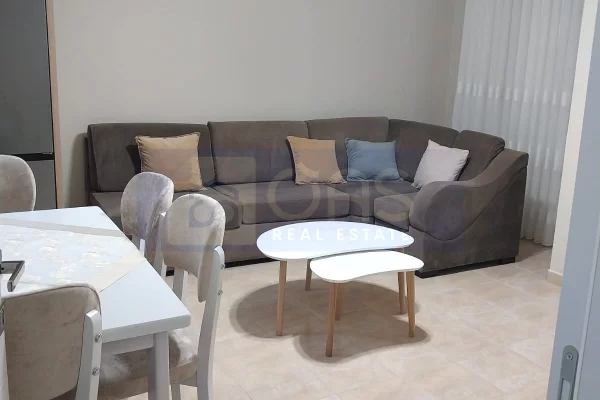 Shtepi me qera Apartament ne Tirane, 1+1, Mobilimi E mobiluar, Pagesa 50,000  Leke.