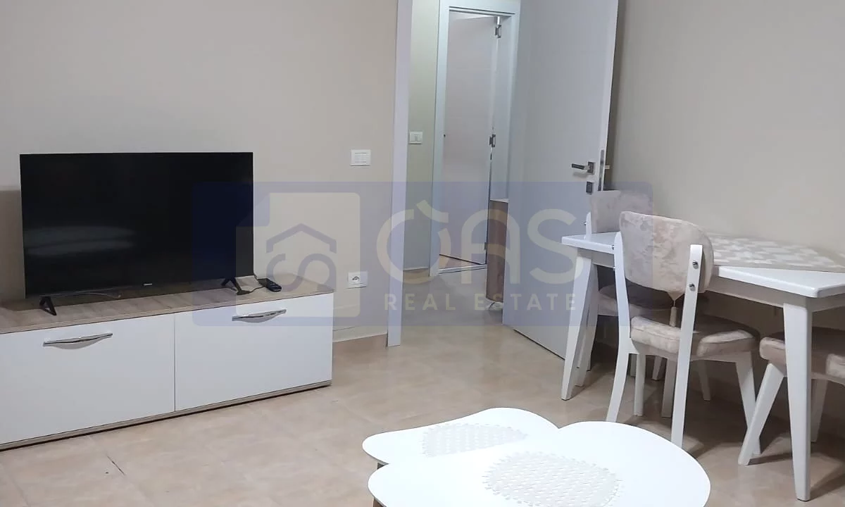 Shtepi ne shitje Apartament ne Tirane, 2+1, Mobilimi Bosh, pa mobiluar, Pagesa 138,000  Euro.