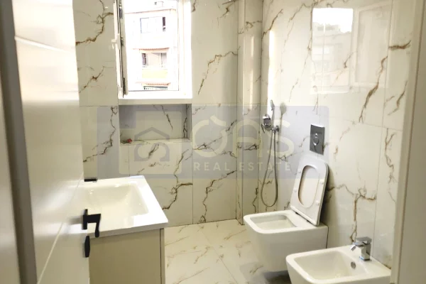 Appartamento in vendita a Tirana 2+1, Vuoto