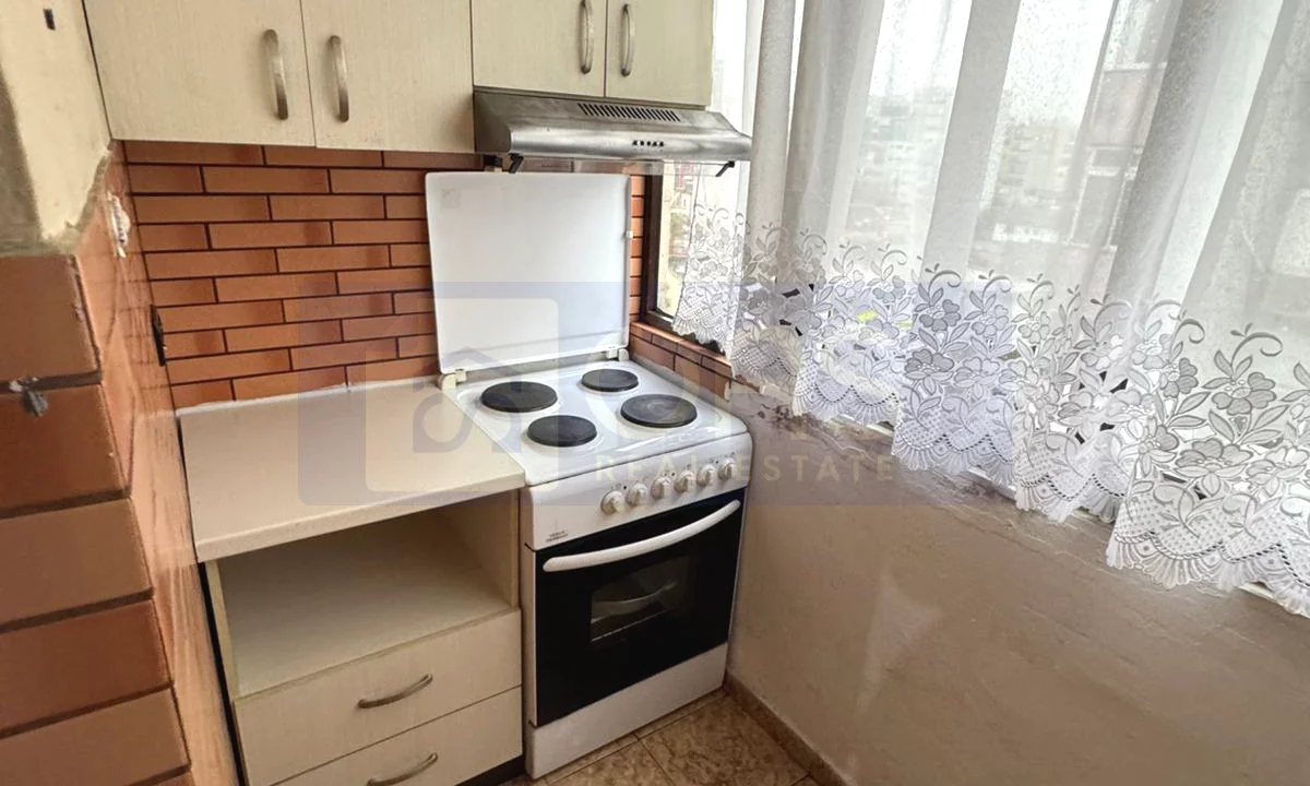 Shtepi me qera Apartament ne Tirane, 2+1, Mobilimi E mobiluar, Pagesa 450  Euro.