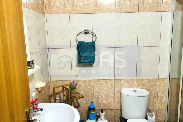 Shtepi me qera Apartament ne Tirane, 2+1, Mobilimi E mobiluar, Pagesa 550  Euro.