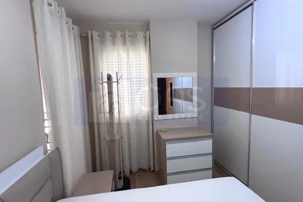 Shtepi me qera Apartament ne Tirane, 1+1, Mobilimi E mobiluar, Pagesa 520  Euro.