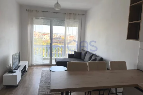 Shtepi me qera Apartament ne Tirane, 1+1, Mobilimi E mobiluar, Pagesa 38,000  Leke.
