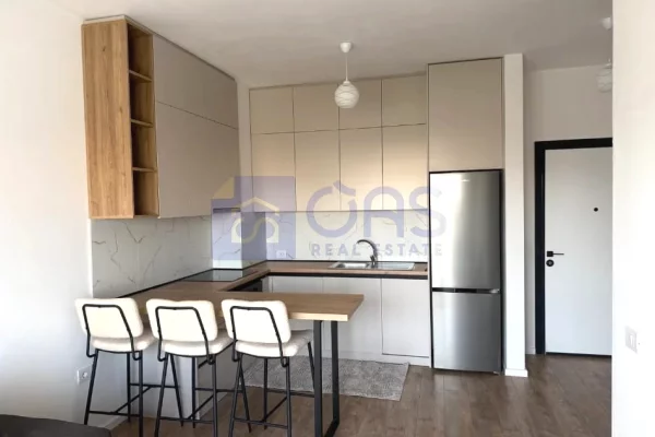 🏡 Jepet me qira Apartament 1+1 – Kamëz 