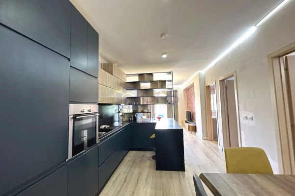 Jepet apartament me qera 2+1 Ne Fresk 