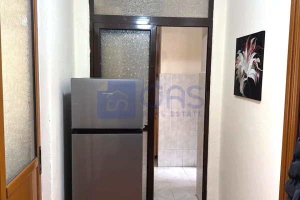 Shtepi me qera Apartament ne Tirane, 1+1, Mobilimi E mobiluar, Pagesa 50,000  Leke.