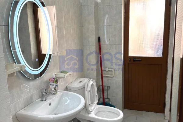 Shtepi me qera Apartament ne Tirane, 1+1, Mobilimi E mobiluar, Pagesa 50,000  Leke.